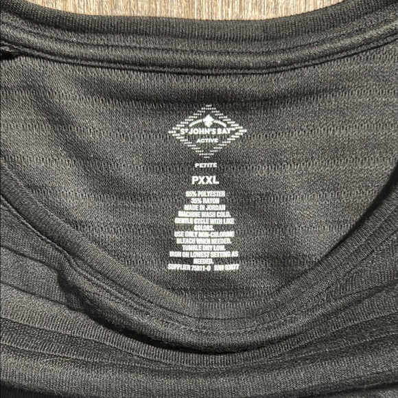 St. John’s Bay Black Long Sleeve Ribbed Women's Top - Picture 4 of 4